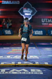 BIB: 307
                            <button type="button" onclick="openModal(22758521)" class="btn btn-primary btn-sm float-right btn-popup" data-toggle="modal" data-target=".modal-high-quality">
                        <i class="fas fa-shopping-cart"></i> Add to Cart
                    </button>
                                            <button type="button" onclick="isThisMe(22758521, true)" class="btn btn-success btn-sm float-right btn-popup btn-isme hidden" data-toggle="tooltip" data-placement="bottom" title="นี่คือรูปของคุณใช่ไหม คลิกที่นี่เพื่อเอาเข้าอัลบั้ม">
                        <i class="fas fa-plus"></i> Add to album
                    </button>
                    <button type="button" onclick="isThisMe(22758521, false)" class="btn btn-warning btn-sm float-right btn-popup btn-isnotme hidden">
                        <i class="fas fa-ban"></i> Remove from album
                    </button>